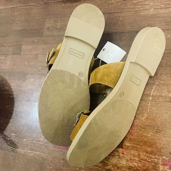 NWT Avellini Made in Italy Flowers Suede Sandals/Slippers - Size 9 - Picture 3 of 7